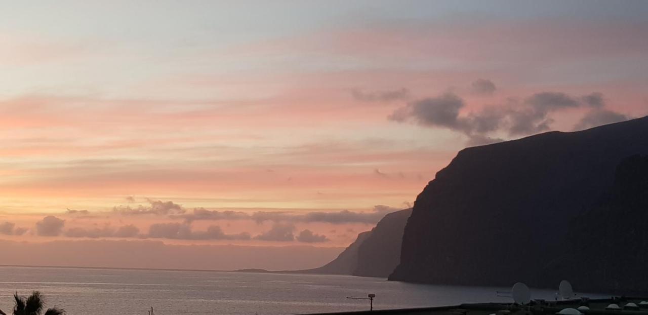 Ocean Pearl, Luxurioeses Haus, Meerblick, Grosse Sonnenterrasse, Teneriffa Sued, Los Gigantes, 600M Zum Strand, 200M Zum Ort, Ruhig Акантиладо-де-Лос-Хигантес Экстерьер фото